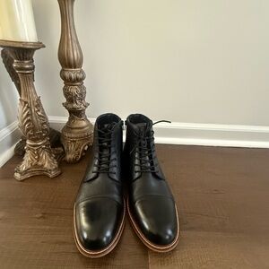 Elegant Black Leather Men's Boots Size 12